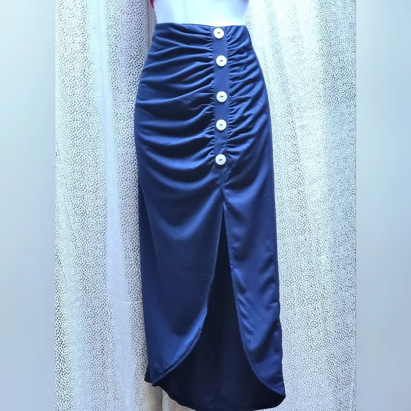 Ruched Midi Pencil Skirt w/ Side Split size L - Picture 7 of 8